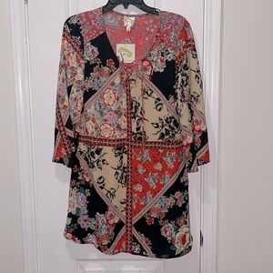 NWT Anthropologie fig & flowers, bohemian floral shirt/tunic w slit long sleeves